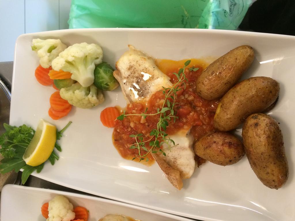 布克斯塔达弗尔德酒店 Brekke  外观 照片